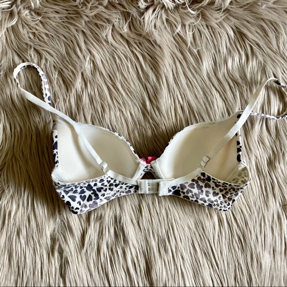 VS lightly-lined demi bra 32C - Picture 3 of 5